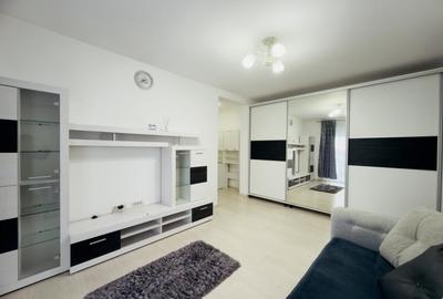 Apartament 2 camere, decomandat, mobilat si utilat, etaj 3 - Giroc - 2