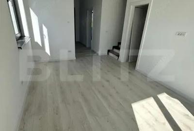 Casă cu Teren 220 Mp în Mehala - 2