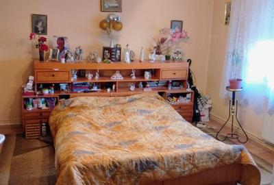 Casă cu 6 camere cu Teren 570 Mp în Ghirodei - 17