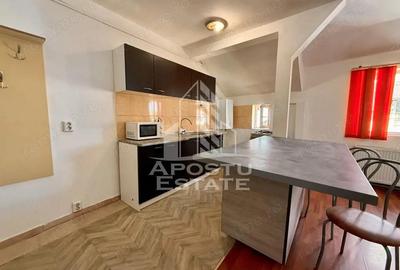 Apartament cu 2 camere, centrala proprie, zona Soarelui - 3