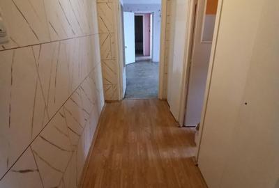 Apartament cu 3 camere în Central - 2