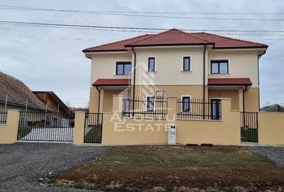Duplex cu 3 camere în Cornești