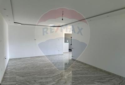 Casa / Vila cu 5 camere de vanzare in zona Central - 6
