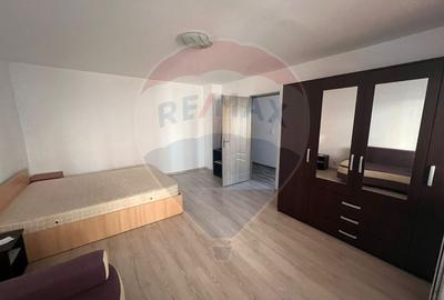 Garsoniera confort 1 de inchiriat