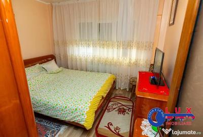 Apartament cu 3 camere decomandat în Central - 6