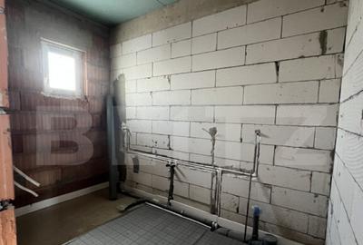 Casa cu 4 camere, curte amenajata - Sura Mica - 5