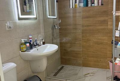 Inchiriez apartament 2 camere - 2