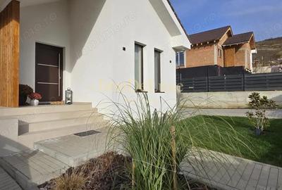 Casa individuala ultramoderna, pe 1 nivel, 107mp utili, 900mp teren, zona Jucu - 2