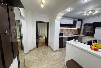 Apartament de inchiriat, 3 camere, decomadat, centrala termica - 12