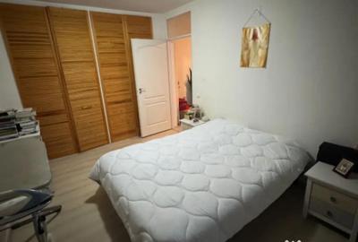 Apartament cu 3 camere semidecomandat în Progresul - 12