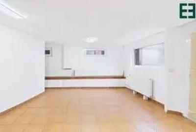 Spațiu comercial, 50 mp în Central - 6