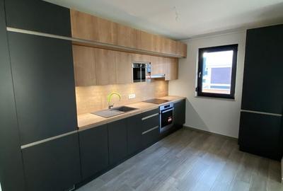 Apartament cu 3 camere decomandat în Nord - 11