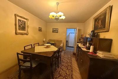 Apartament cu 4 camere decomandat în Central - 13