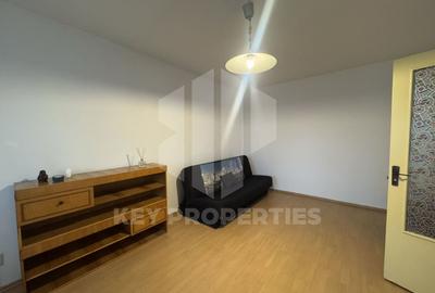 Tineretului, vedere larga, langa parcurile Tineretului si "Lumea Copiilor" - 2