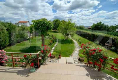 Casă cu 4 camere cu Teren 1500 Mp în Malu Mare - 15