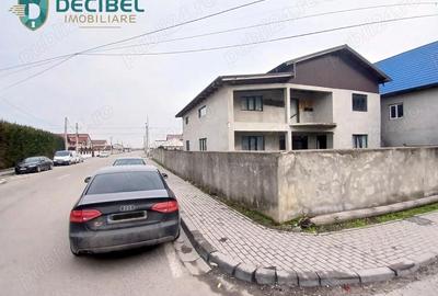 Casă cu 6 camere cu Teren 300 Mp în Est - 2