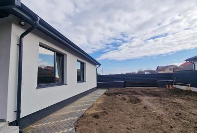 Casă cu 4 camere în Central - 8