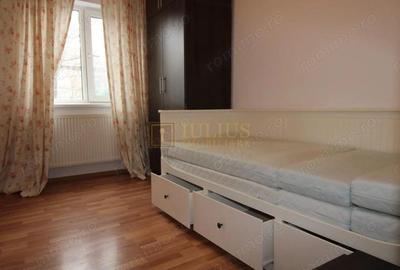 Apartament cu 3 camere semidecomandat în Torontalului - 12