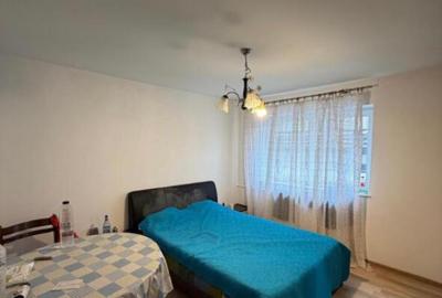 Garsonieră decomandată în Central - 2