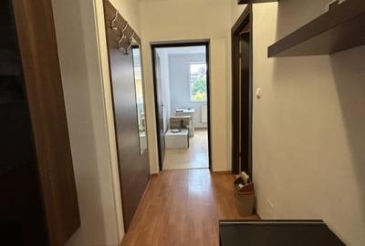 Apartament cu 3 camere semidecomandat, mobilat în Florești - 8
