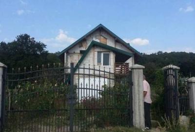 Casă cu 4 camere în Dobrovăț - 5