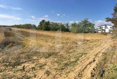 Teren de 3222 mp, în Central