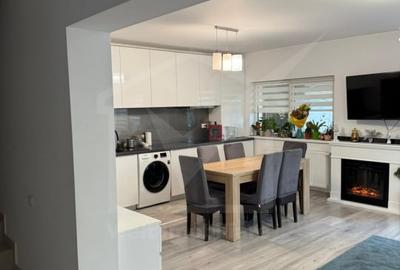 Duplex cu 5 camere cu Canalizare în Florești - 3