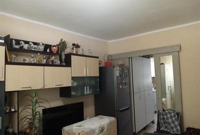 2 camere , decomandate,Energiei. - 5