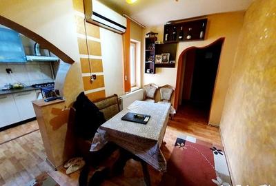 Apartament cu 3 camere decomandat, mobilat în 9 Mai - 6