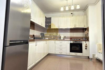 Apartament cu 2 camere decomandat, mobilat în Tractorul - 2