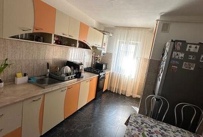 Apartament cu 3 camere decomandat în Central - 8