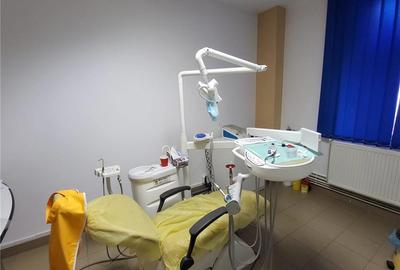 Spațiu comercial, de 150 mp, în Central - 8