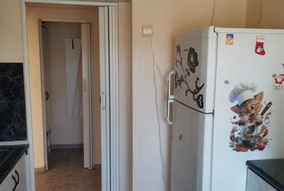 Inchiriez ap. 3 cam. Podgoria, etj 2 pre? 350 - 5