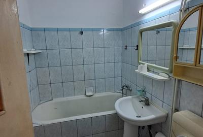 Apartament 2 camere Zona Capela Militara - etaj 2/3  - 53 mp - 11