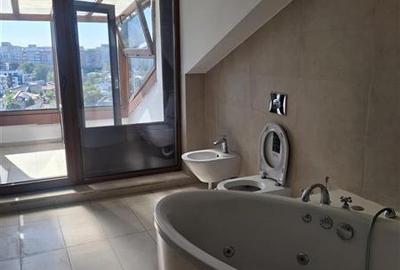 Apartament cu 3 camere semidecomandat în Dacia - 6
