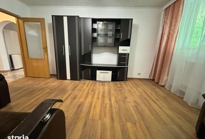 Apartament cu 2 camere decomandat în Republicii