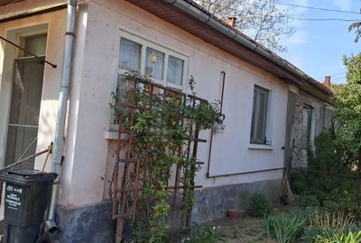 Casă cu 2 camere în Central - 2