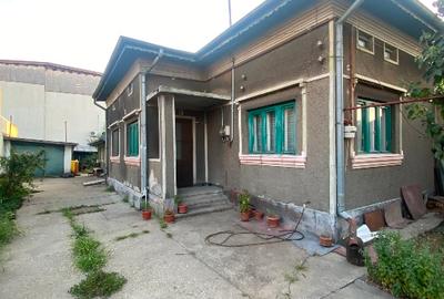 Casa  de închiriat șoseaua Salaj chiar la Semafor la întersecție Firma Dacia