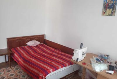 Casă cu 4 camere în Bujoreni - 7