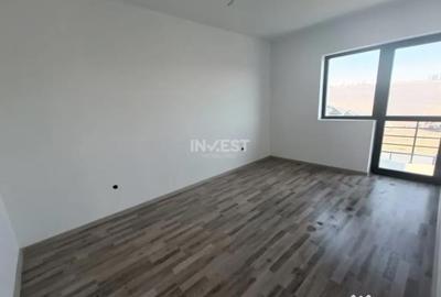 Casă cu 4 camere cu Teren 300 Mp în Păcurari - 6