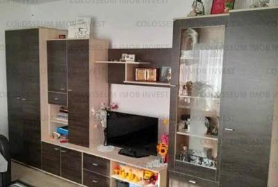 Apartament 2 camere, decomandat - zona Noua - 2