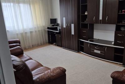 Apartament cu 2 camere decomandat în Central - 1