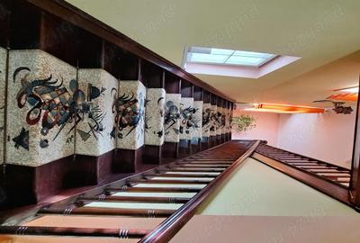 Apartament cu 4 camere decomandat în Central - 2