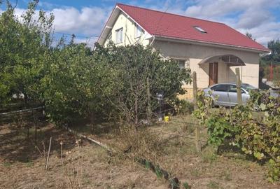 Vand casa parter +mansarda - 1