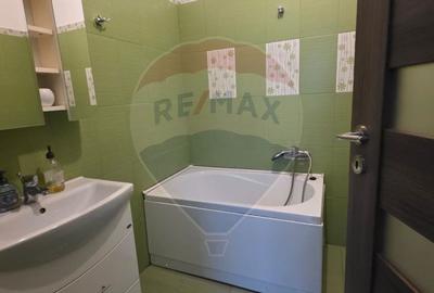 Garsonieră decomandată, mobilată în Central - 11