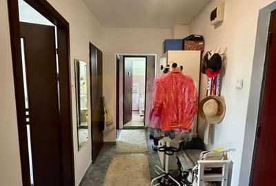 Apartament cu 2 camere decomandat în Sebastian