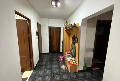 Apartament -3 camere -decomandat-Zona 13 Septembrie - 5