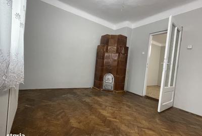 Casă cu 4 camere în Humulești - 17