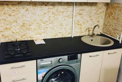 Garsonieră decomandată în Romană - 1