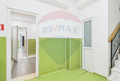 Casa cu 8 camere si 300mp curte, de inchiriat in zona Bd. Gloriei - 2